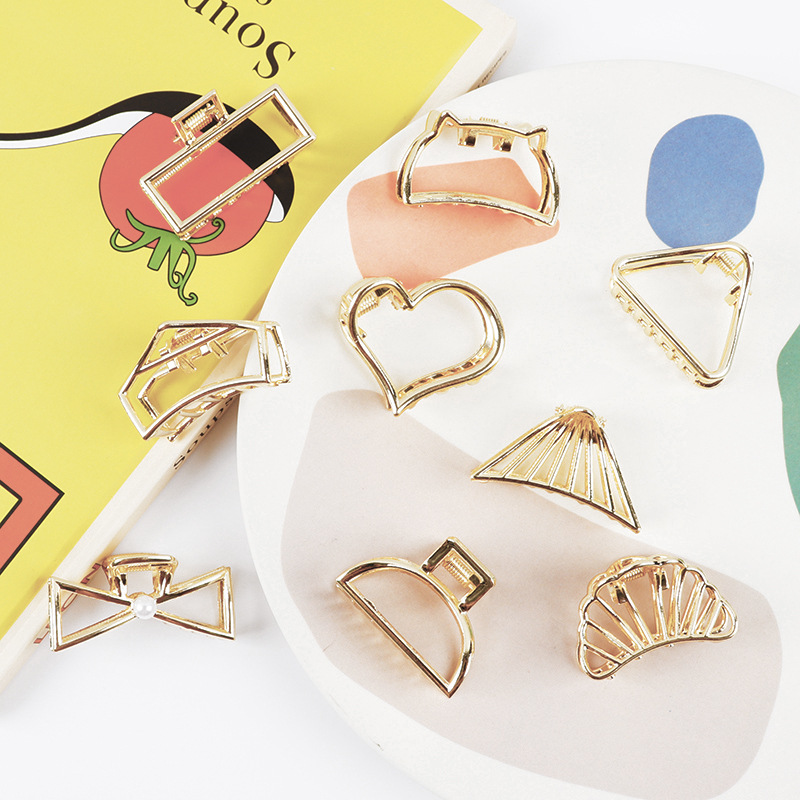 Small Minimalist Hair Claw Cli - Gold 6138 recension och pris